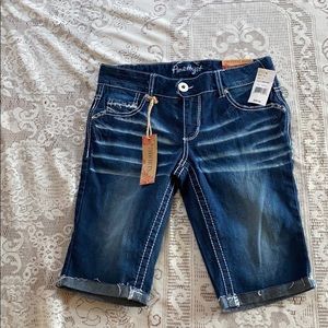 Amethyst Mid Rose Dark Wash Bermuda Shorts